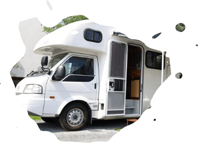 キャンピングカー